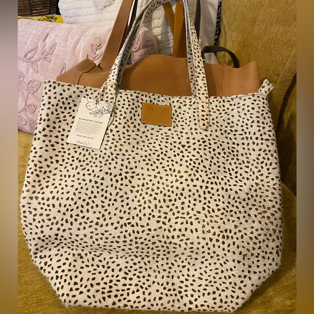 Tote made custom by artisans in Uganda.